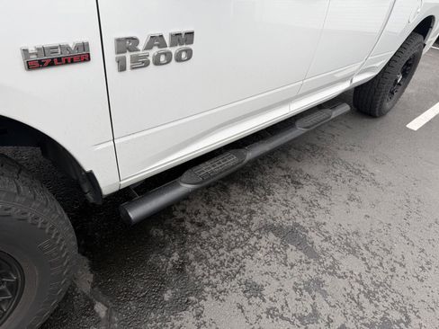 Used 2017 RAM 1500 Express image 6