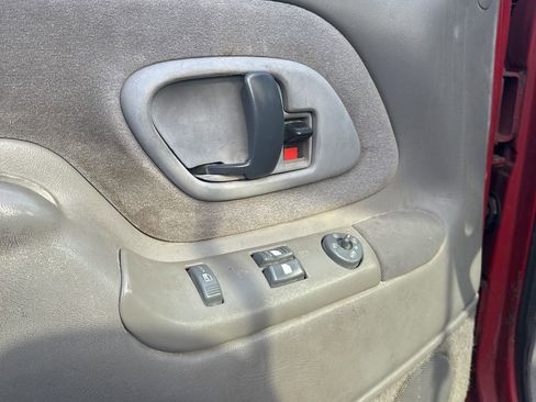 Used 1998 GMC Sierra 3500 4x4 Regular Cab w/ Marketing Option Pkg 3 image 11