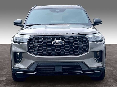 New 2026 Ford Explorer ST-Line w/ ST-Line Street Pack AWD/4WD image 12