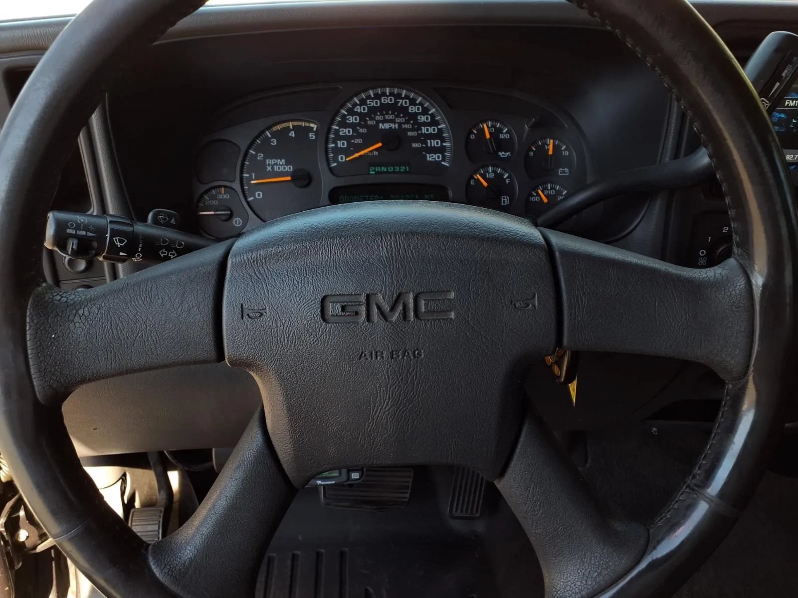 Used 2004 GMC Sierra 2500 SLE w/ Heavy-Duty Power Package RWD image 13