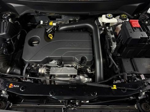 Used 2025 Chevrolet Equinox RS w/ Safety and Technology Package image 13