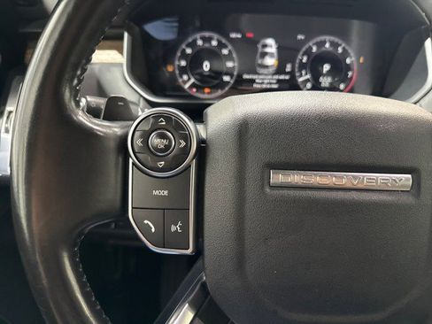 Used 2018 Land Rover Discovery HSE image 66
