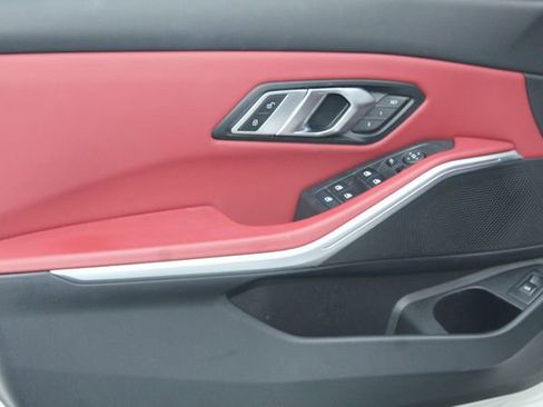 Certified 2023 BMW 330i xDrive Sedan w/ Convenience Package image 22