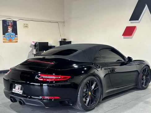 Used 2017 Porsche 911 Carrera S image 11