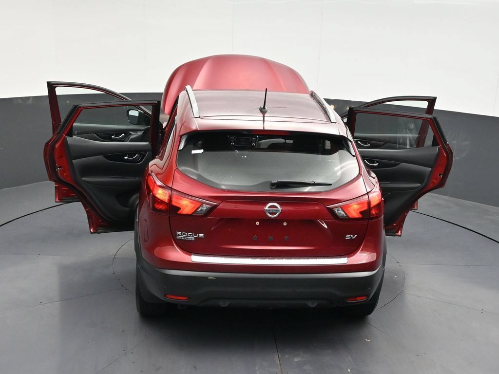 Used 2019 Nissan Rogue Sport SV w/ All-Weather Package FWD image 35