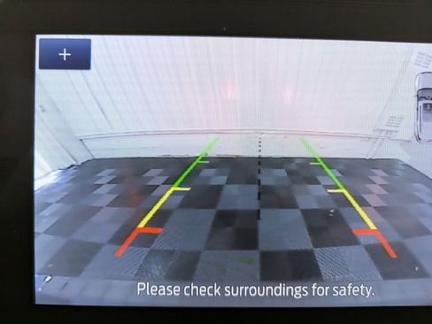 Used 2020 Ford Explorer XLT w/ Equipment Group 202A image 29