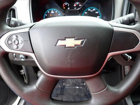 Used 2018 Chevrolet Colorado W/T w/ WT Convenience Package image 13