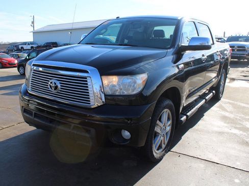 Used 2012 Toyota Tundra Limited w/ Memory Pkg image 2