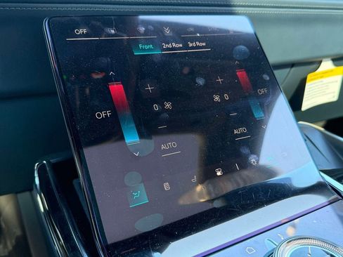 New 2025 Cadillac Escalade IQ Luxury 2 image 15