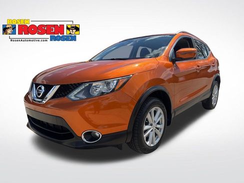 Used 2017 Nissan Rogue Sport SV w/ SV All-Weather Package image 1