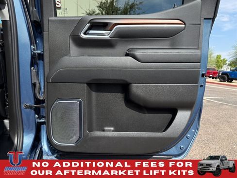Used 2026 GMC Sierra 1500 Denali w/ Technology Package AWD/4WD image 25
