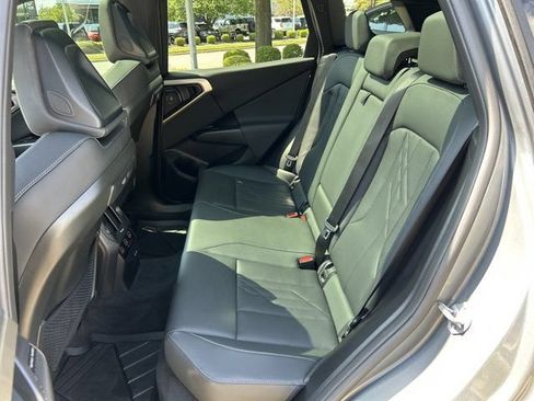 Certified 2025 BMW X3 xDrive30i w/ Premium Package AWD/4WD image 17