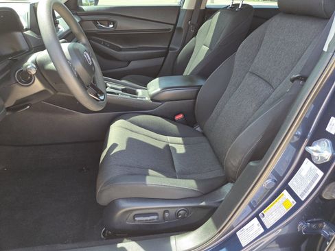Used 2024 Honda Accord EX image 25