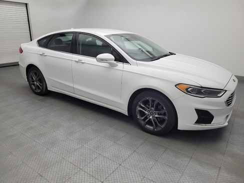 Used 2020 Ford Fusion SEL FWD image 11