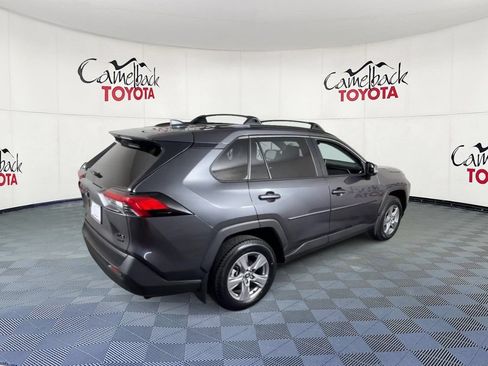 Used 2025 Toyota RAV4 XLE AWD/4WD image 2