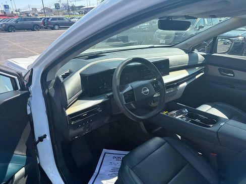 Used 2025 Nissan Murano Platinum w/ Cargo Package AWD/4WD image 16