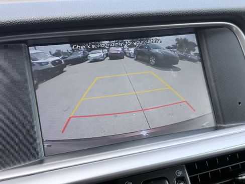 Used 2020 Kia Optima LX FWD image 59