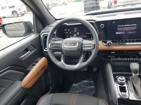New 2026 GMC Canyon AT4 image 13