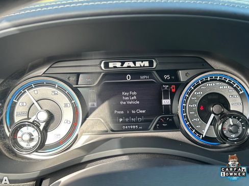 Used 2022 RAM 2500 Limited AWD/4WD image 33