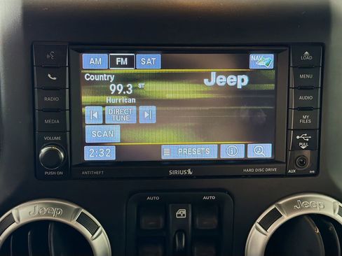 Used 2017 Jeep Wrangler Unlimited Rubicon w/ Cold Weather Group image 20