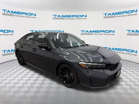 Used 2025 Honda Civic Sport image 7