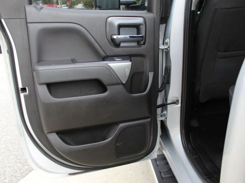 Used 2018 Chevrolet Silverado 1500 LT w/ Trailering Package image 21