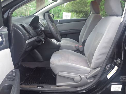 Used 2011 Nissan Sentra 2.0 S FWD image 10