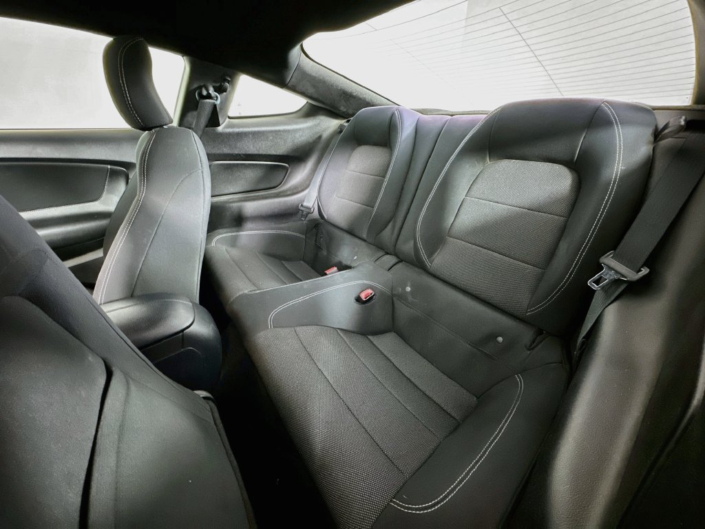 Used 2016 Ford Mustang Coupe RWD image 16