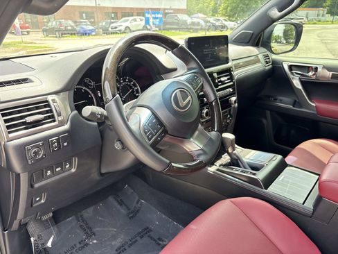 Used 2023 Lexus GX 460 Premium w/ Premium Package AWD/4WD image 18