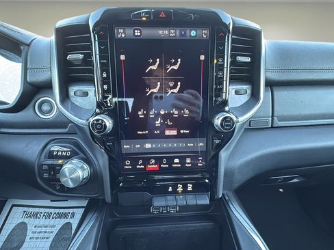 Used 2025 RAM 1500 Laramie AWD/4WD image 10