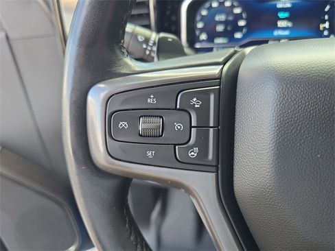 Used 2022 Chevrolet Silverado 1500 ZR2 w/ Technology Package image 25