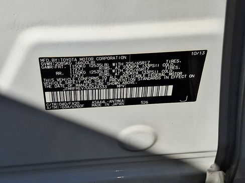 Used 2013 Toyota RAV4 XLE AWD/4WD image 26