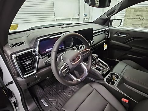 New 2026 GMC Canyon Elevation w/ Convenience Package image 11