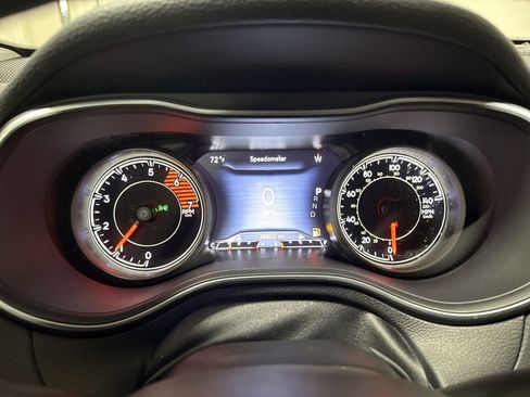 Used 2022 Jeep Cherokee Latitude Lux AWD/4WD image 12