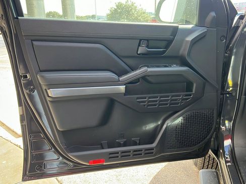 New 2025 Toyota Tacoma SR5 image 12