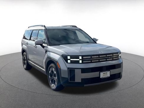 Used 2025 Hyundai Santa Fe SEL image 3