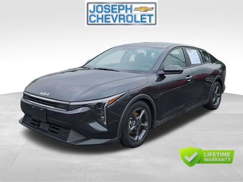 Used 2025 Kia K4 FWD image 2