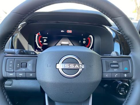 New 2026 Nissan Pathfinder SL AWD/4WD image 16