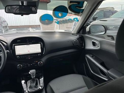 Certified 2023 Kia Soul S image 39