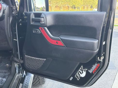 Used 2014 Jeep Wrangler Unlimited Sport w/ Quick Order Package 24S image 28