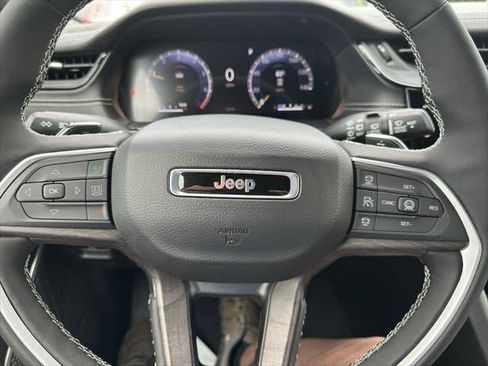 New 2026 Jeep Grand Cherokee Limited RWD image 34