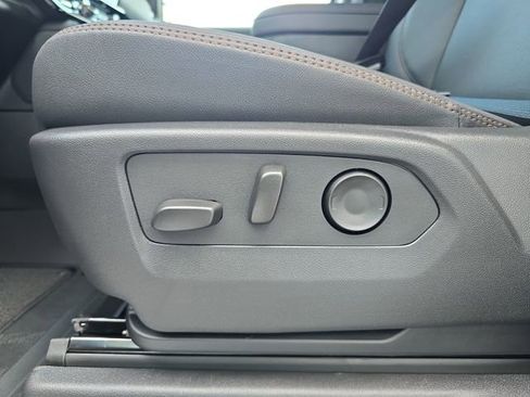 New 2026 GMC Sierra 1500 AT4 w/ Technology Package image 19