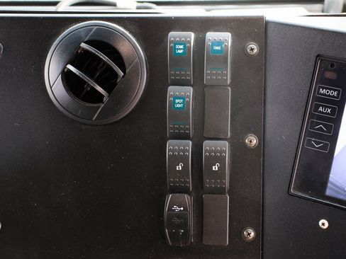 Used 2019 Ford E-450 and Econoline 450 Super Duty image 20