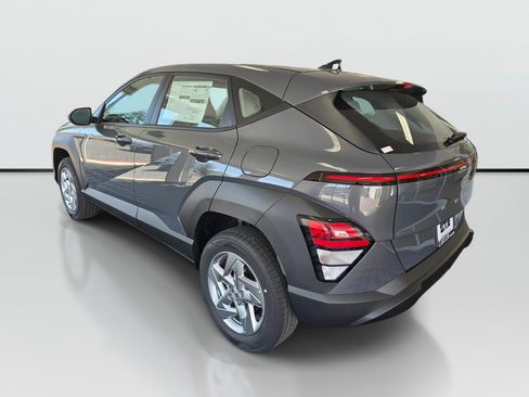 New 2026 Hyundai Kona SE AWD/4WD image 5