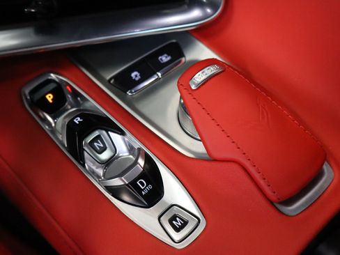 Used 2024 Chevrolet Corvette Stingray Preferred Conv w/ 2LT RWD image 27