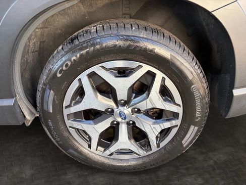Used 2022 Subaru Forester Premium AWD/4WD image 42