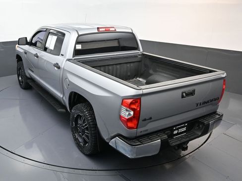 Used 2016 Toyota Tundra SR5 w/ SR5 Upgrade Package AWD/4WD image 20