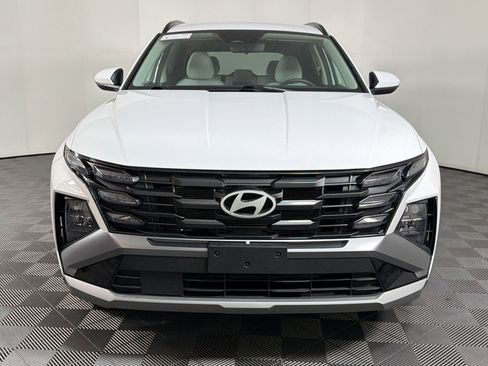 Used 2025 Hyundai Tucson SEL FWD image 4