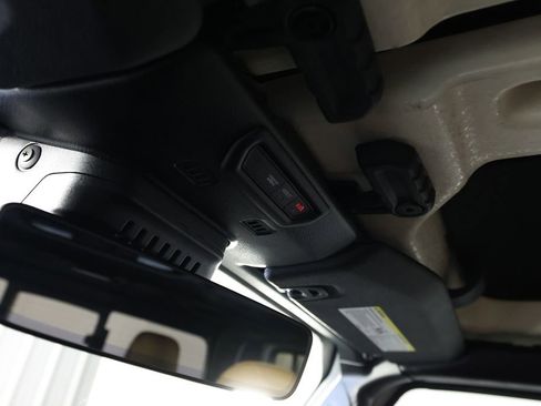 Used 2020 Jeep Gladiator Rubicon AWD/4WD image 36