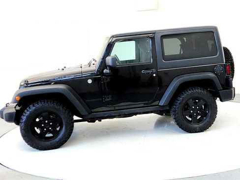 Used 2017 Jeep Wrangler Sport image 3